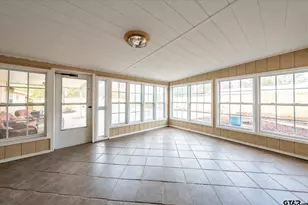 287 Hollybrook Dr, Kilgore, TX 75662 - Photo 21