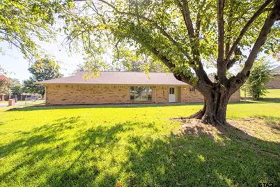 106 Susie St, Chandler, TX 75758 - Photo 1