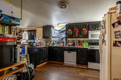 17310 Countrywood, Lindale, TX 75771 - Photo 15