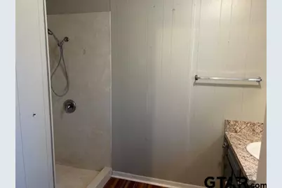 605 N Line, Mineola, TX 75773 - Photo 11