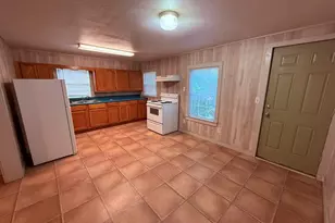 303 Jeannine St, Winnsboro, TX 75494 - Photo 5