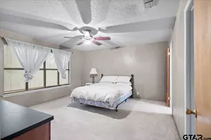 508 Cedar St, Overton, TX 75684 - Photo 19