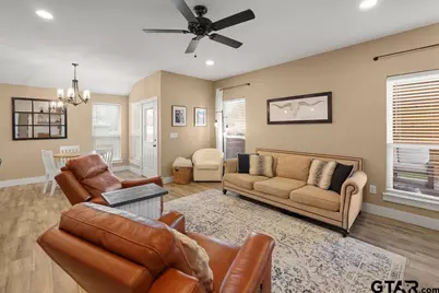 17127 Meadowview Ln, Lindale, TX 75771 - Photo 5