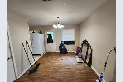 2314 Pleasant Drive, Tyler, TX 75701 - Photo 3