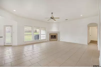 209 Cass Cir, Flint, TX 75762 - Photo 7