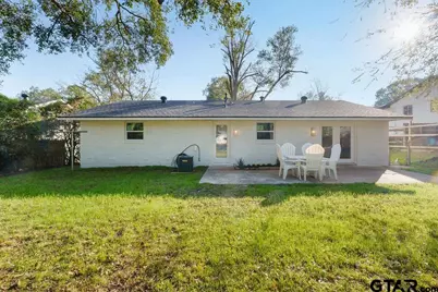 2424 E Devine St, Tyler, TX 75701 - Photo 35