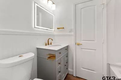 2424 E Devine St, Tyler, TX 75701 - Photo 19