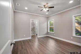 304 E Cottonwood, Overton, TX 75684 - Photo 17