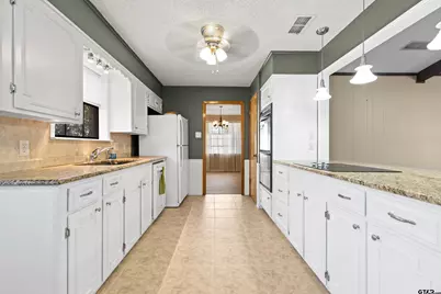 4415 Fitzgerald, Marshall, TX 75672 - Photo 23