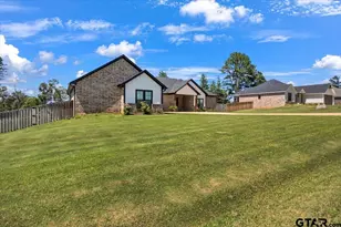 18329 Timber Oaks Dr, Lindale, TX 75771 - Photo 3