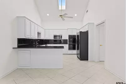 412 Brighton Ct, Tyler, TX 75701 - Photo 11