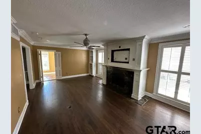 2002 S Robertson Ave, Tyler, TX 75701 - Photo 3