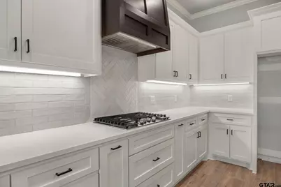 14662 Woodland Creek Dr, Tyler, TX 75706 - Photo 13