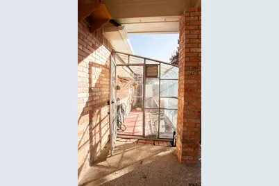 704 Shiloh Ridge St, Tyler, TX 75703 - Photo 31