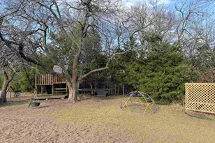 10899 Co Rd 496, Princeton, TX 75407 - Photo 29