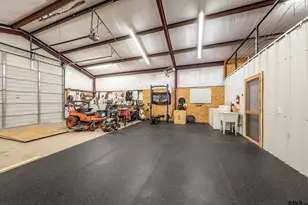 10899 Co Rd 496, Princeton, TX 75407 - Photo 35