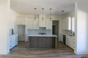 21053 County Rd 26, Tyler, TX 75705 - Photo 11