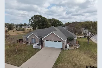1724 Heritage Drive, Mineola, TX 75773 - Photo 1