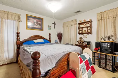 4137 E County Road 368, Henderson, TX 75654 - Photo 17