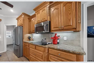 332 Highlander Heights, Hideaway, TX 75771 - Photo 3