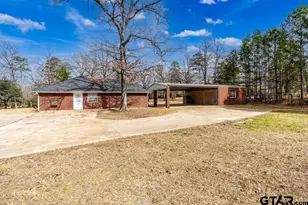 360 Anderson County Road 330, Palestine, TX 75803 - Photo 33