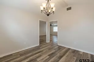 360 Anderson County Road 330, Palestine, TX 75803 - Photo 13