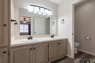 360 Anderson County Road 330, Palestine, TX 75803 - Photo 25