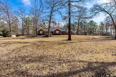360 Anderson County Road 330, Palestine, TX 75803 - Photo 3