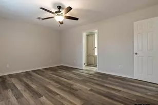 360 Anderson County Road 330, Palestine, TX 75803 - Photo 23