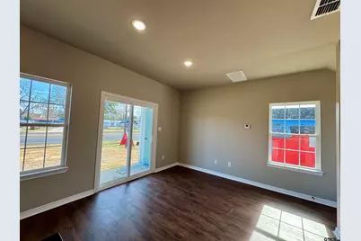 1523 Owens Ave Unit 102, Tyler, TX 75702 - Photo 3