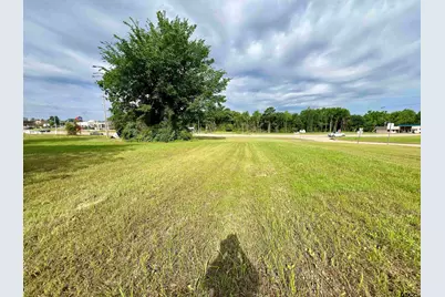 114 Bruce St, Gilmer, TX 75645 - Photo 23