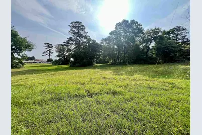 114 Bruce St, Gilmer, TX 75645 - Photo 21