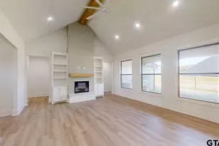 1212 Golden Eagle Wy, Whitehouse, TX 75791 - Photo 5