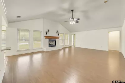 1090 Oak Hollow Lane, Combine, TX 75159 - Photo 7