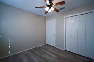 4217 Aberdeen, Tyler, TX 75703 - Photo 17