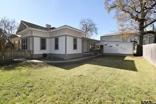 269 E Holley St, Alba, TX 75410 - Photo 7