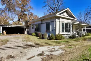 269 E Holley St, Alba, TX 75410 - Photo 5