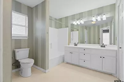 15733 Bay View Cir, Bullard, TX 75757 - Photo 13