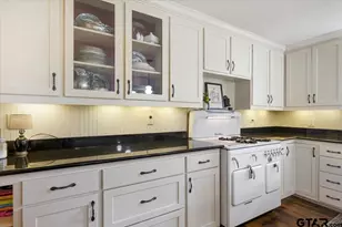 20272 Cr 4126, Lindale, TX 75771 - Photo 9