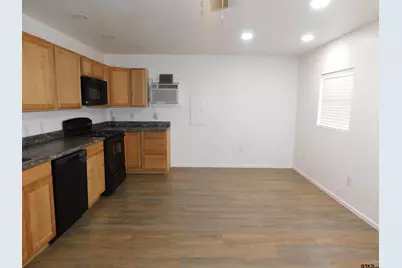 305-B Arthur, Lindale, TX 75771 - Photo 3