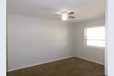 602 E South St Unit 3, Lindale, TX 75771 - Photo 9