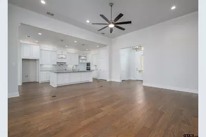 21821 Country Meadows, Bullard, TX 75757 - Photo 5