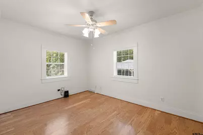 975 County Road 2954, Alba, TX 75410 - Photo 19