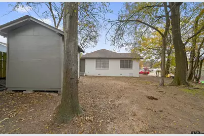 1004 N Grand, Tyler, TX 75702 - Photo 29