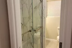 402 W Carolina St, Palestine, TX 75803 - Photo 23