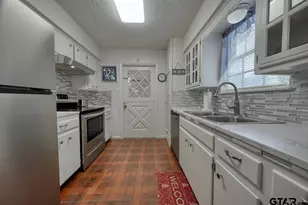 1210 Chateau Ln, Hideaway, TX 75771 - Photo 15