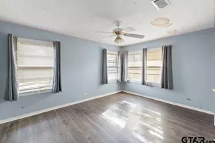 608 Lawrence, Jacksonville, TX 75766 - Photo 7