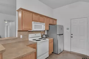 19990 Bluegrass Cir, Flint, TX 75762 - Photo 7