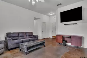 19990 Bluegrass Cir, Flint, TX 75762 - Photo 3