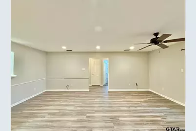 2605 Westminster, Tyler, TX 75701 - Photo 3